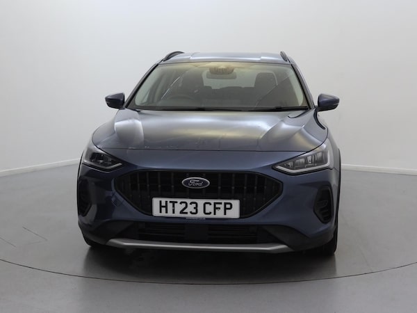 Used Ford Focus 2023 for sale - 75674185: Photo 2