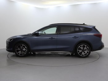 Used Ford Focus 2023 for sale - 75674185: Photo 4