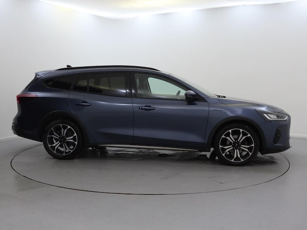 Used Ford Focus 2023 for sale - 75674185: Photo 8