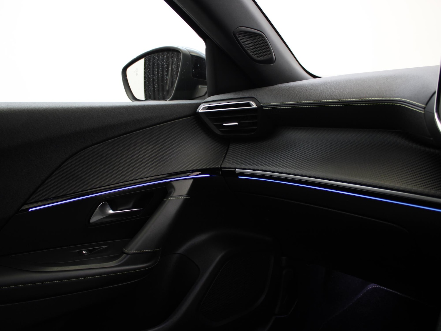 Used Peugeot 2008 2021 for sale - 78139907: Photo 27