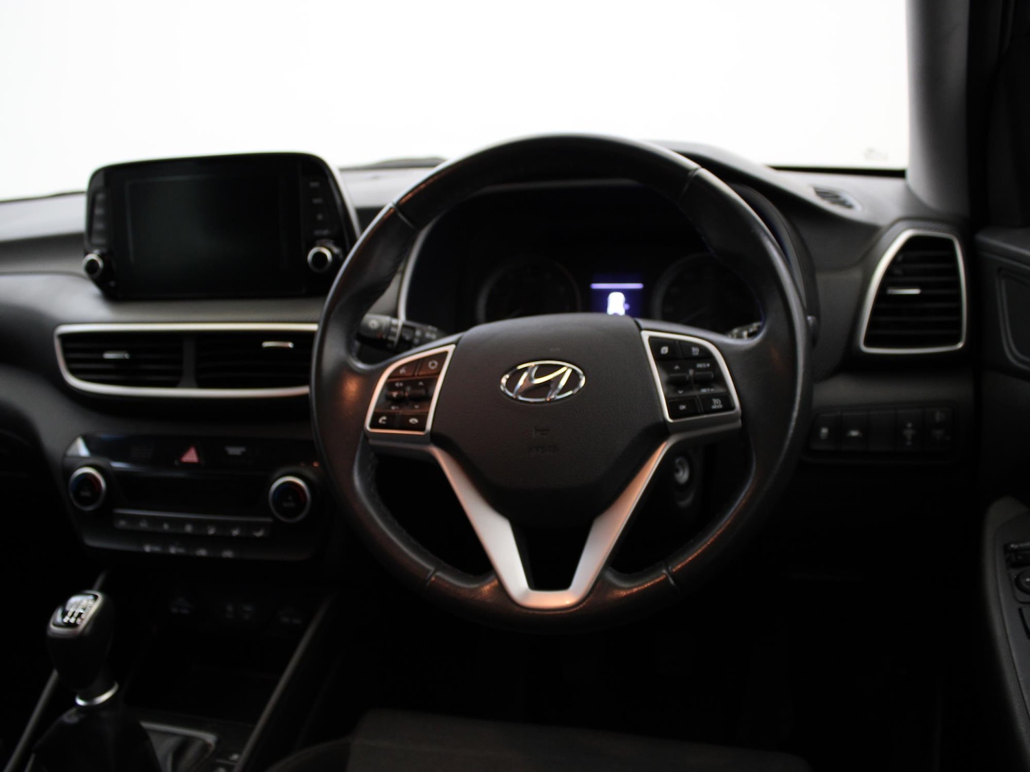 Used Hyundai TUCSON 2018 for sale - 76637082: Photo 12