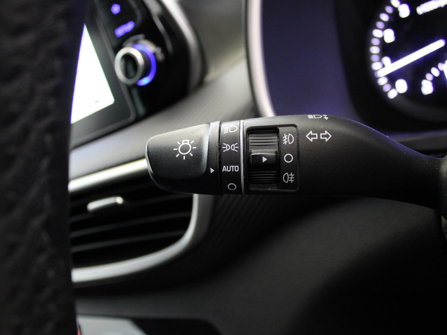 Used Hyundai TUCSON 2018 for sale - 76637082: Photo 33