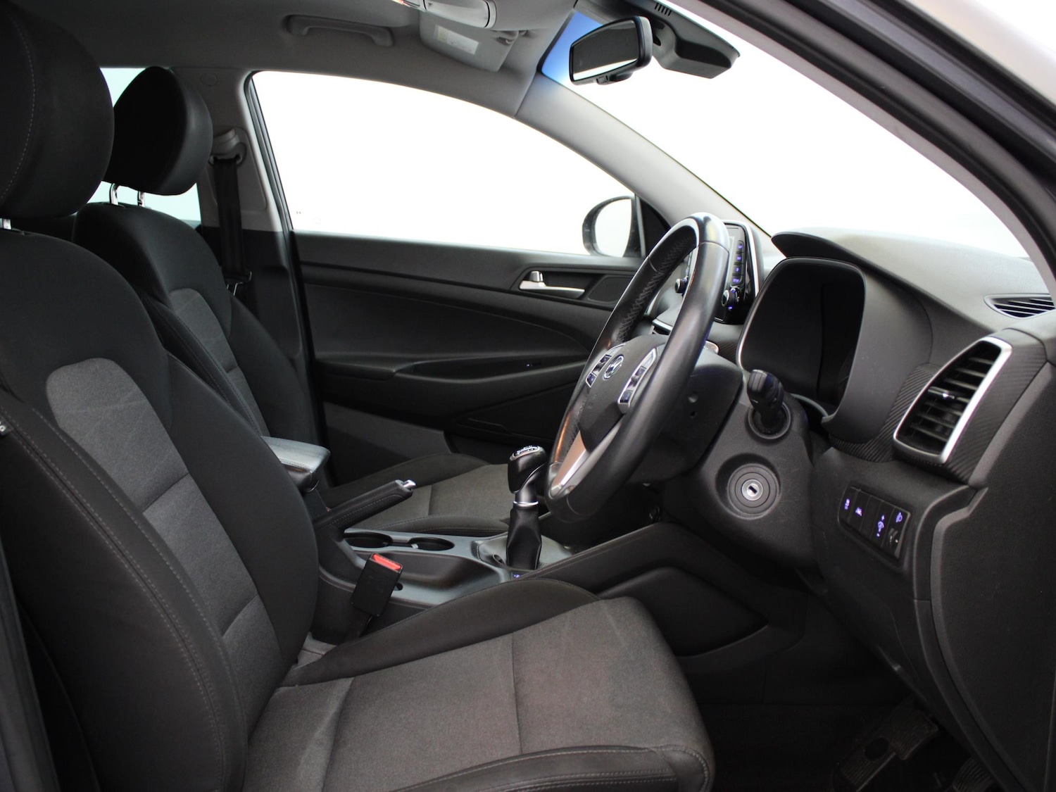 Used Hyundai TUCSON 2018 for sale - 76637082: Photo 9