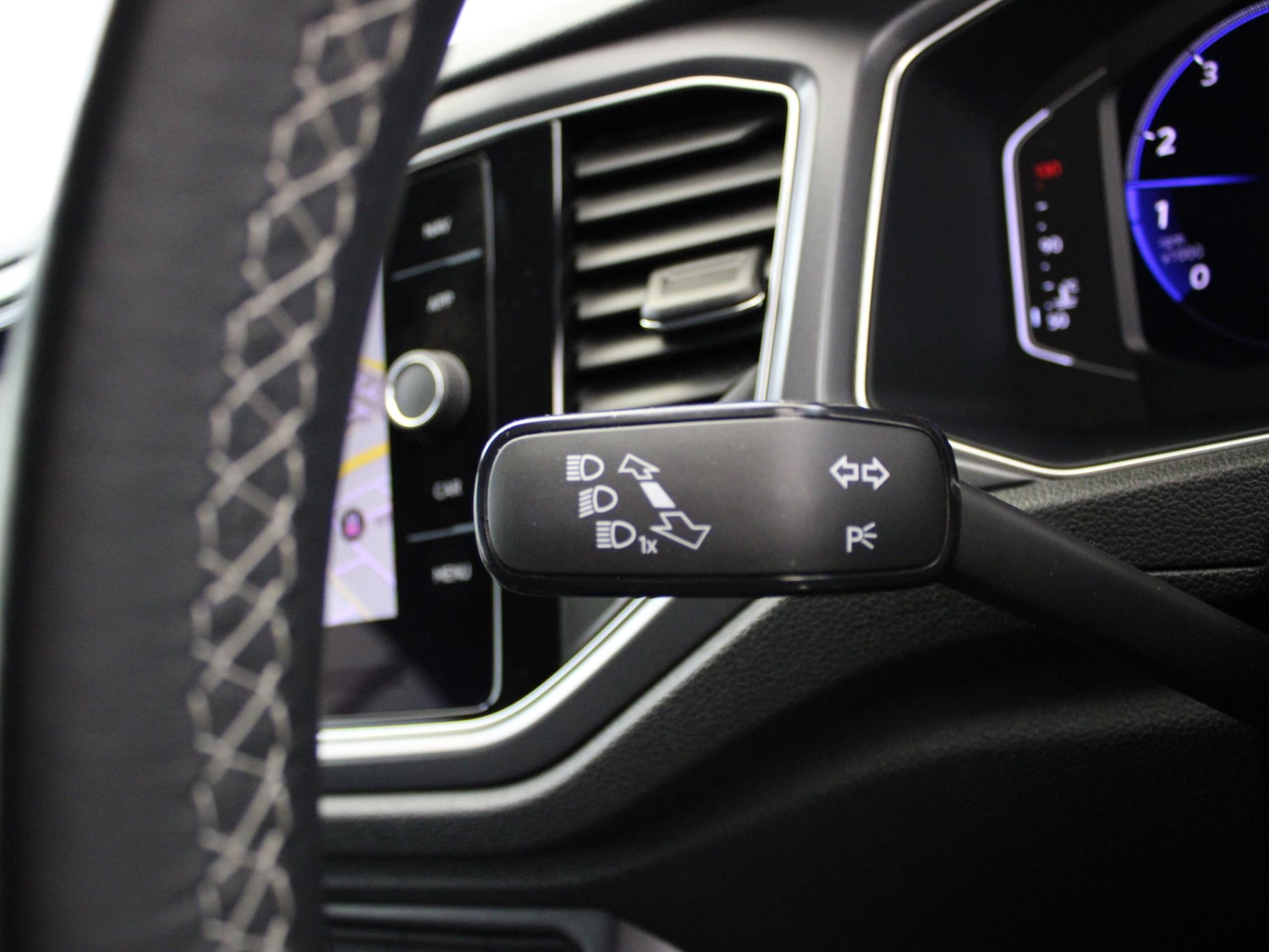 Used Volkswagen T-Roc 2020 for sale - 76016357: Photo 34