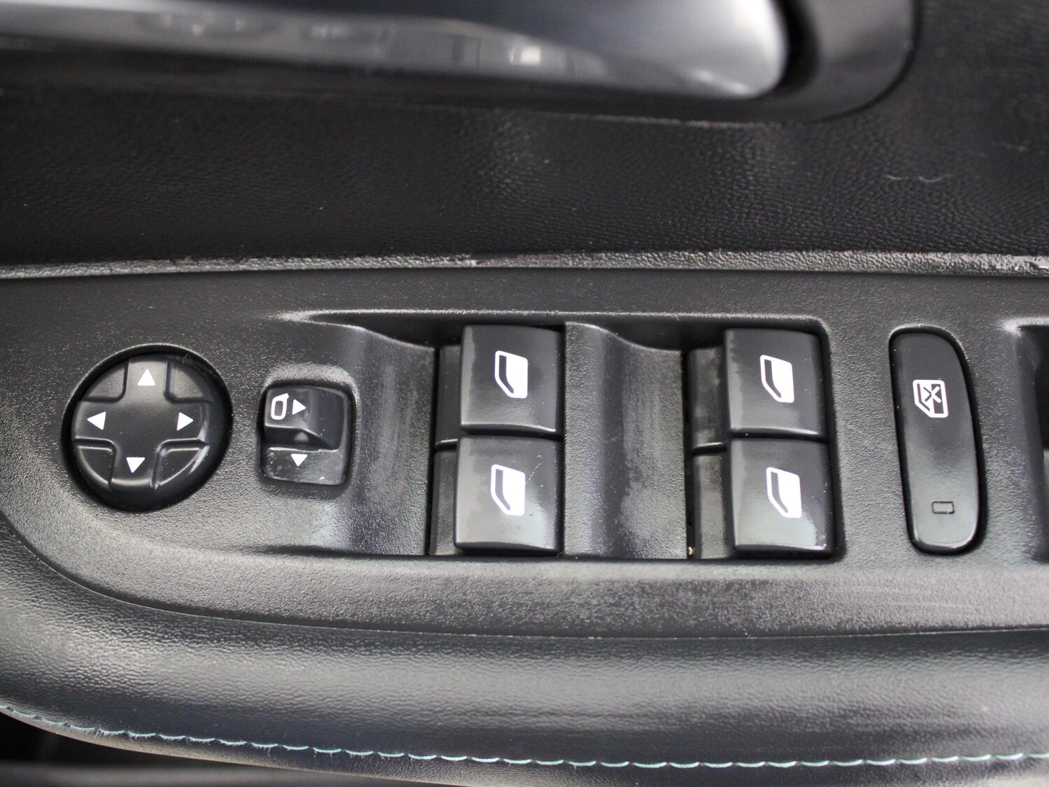 Used Peugeot 208 2023 for sale - 77500749: Photo 27