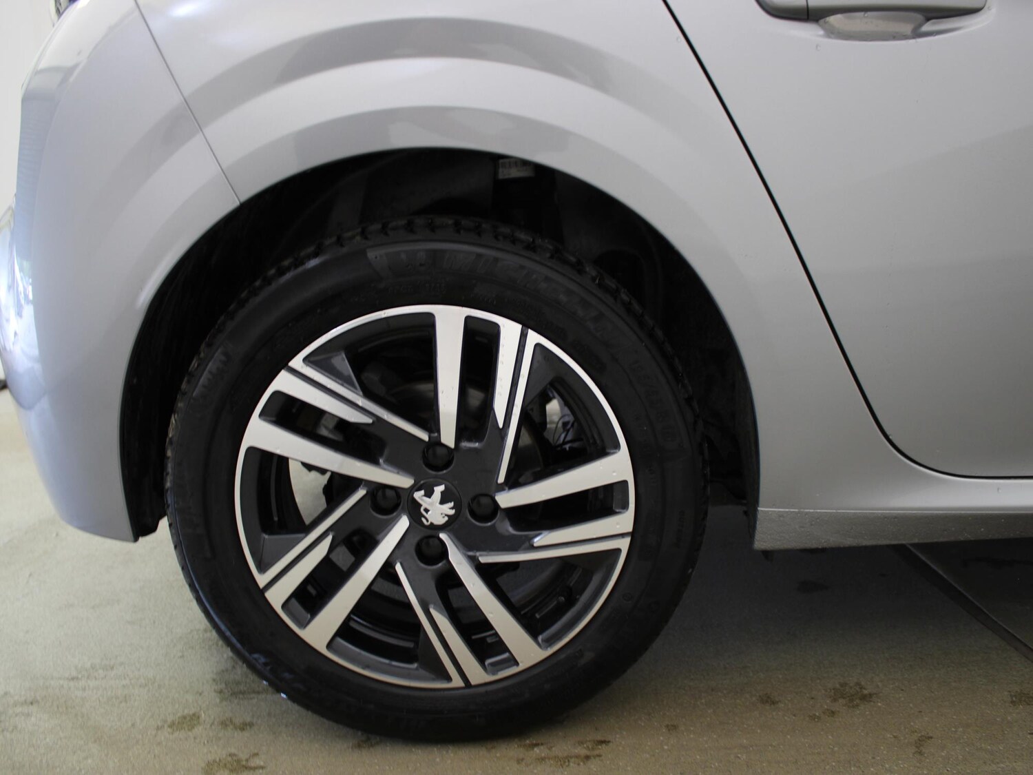 Used Peugeot 208 2023 for sale - 77500749: Photo 33