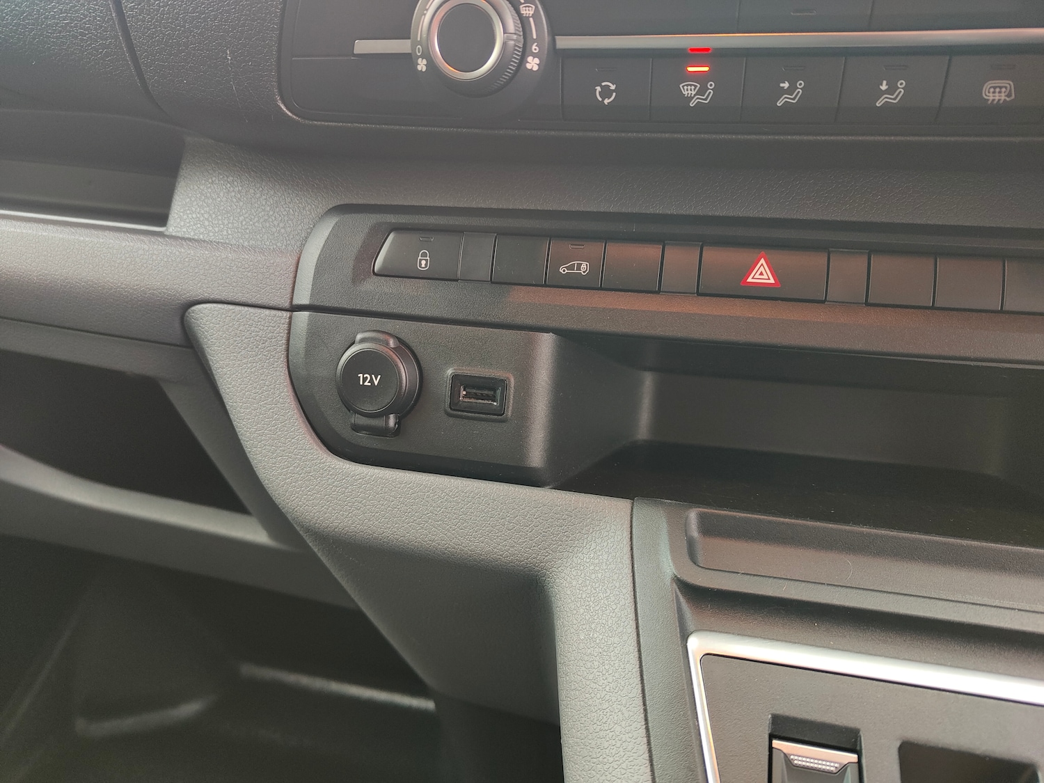 Used Vauxhall Vivaro 2022 for sale - 77158950: Photo 8