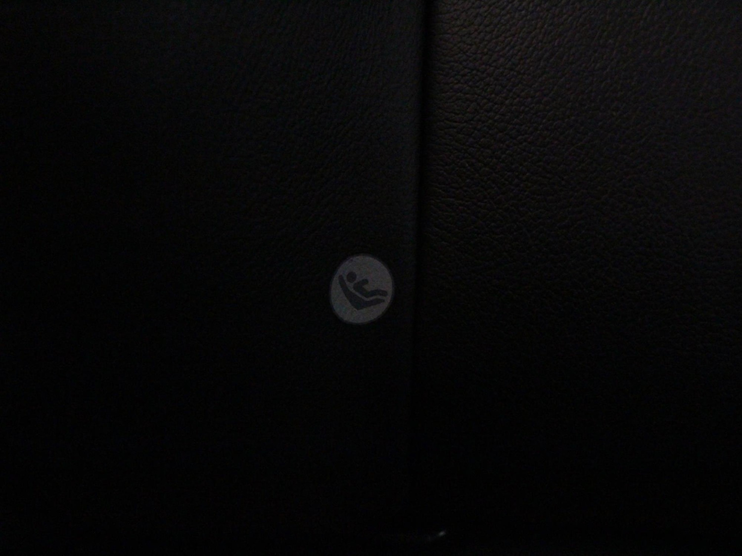 Used Volvo V40 2018 for sale - 76755390: Photo 14