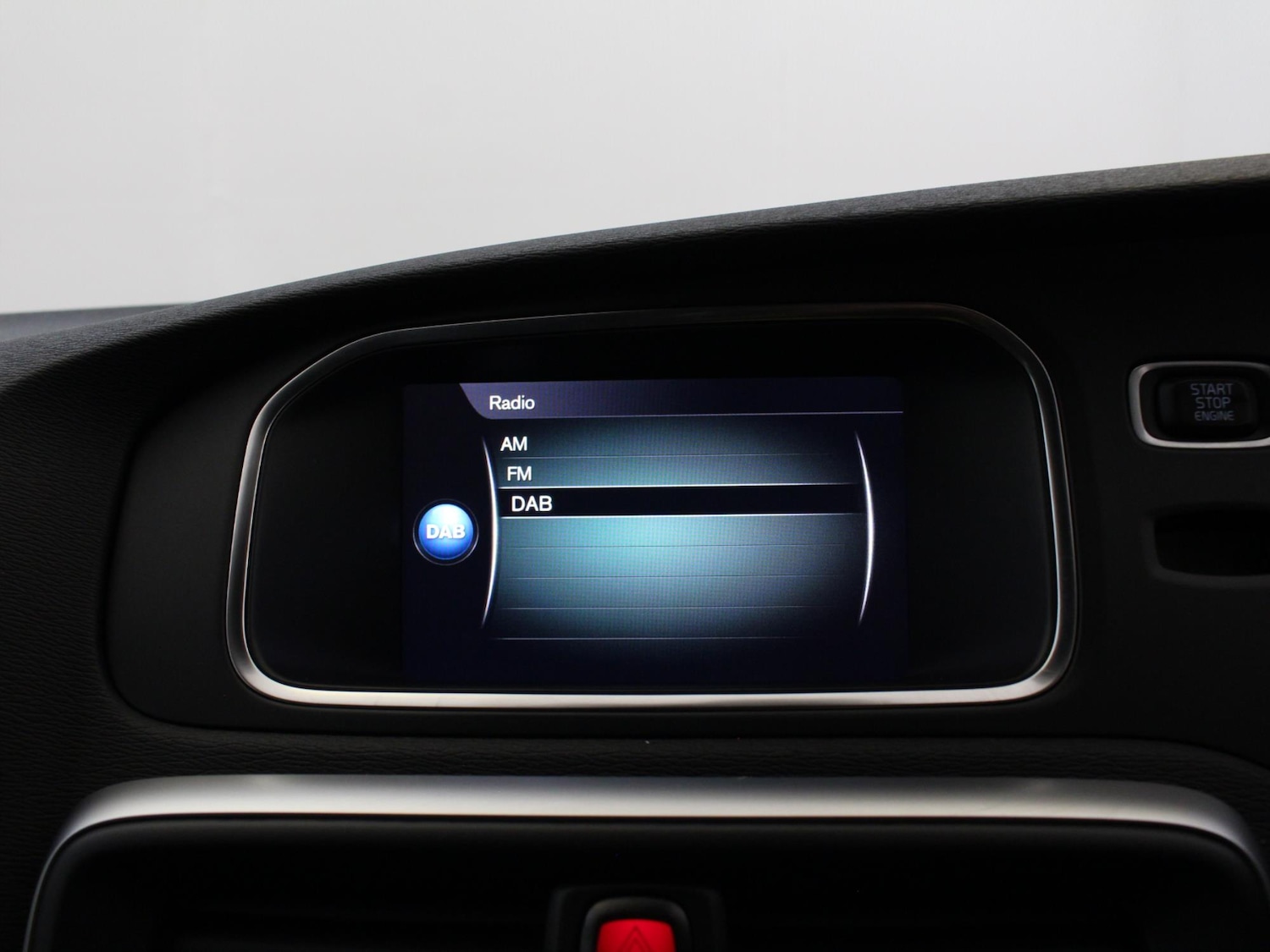 Used Volvo V40 2018 for sale - 76755390: Photo 20