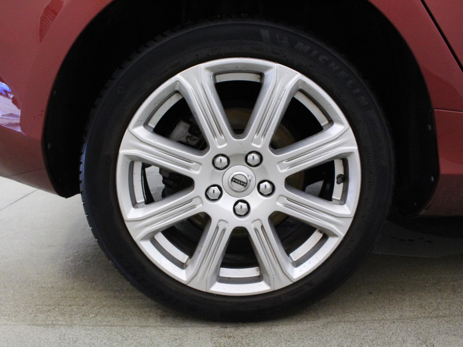 Used Volvo V40 2018 for sale - 76755390: Photo 40