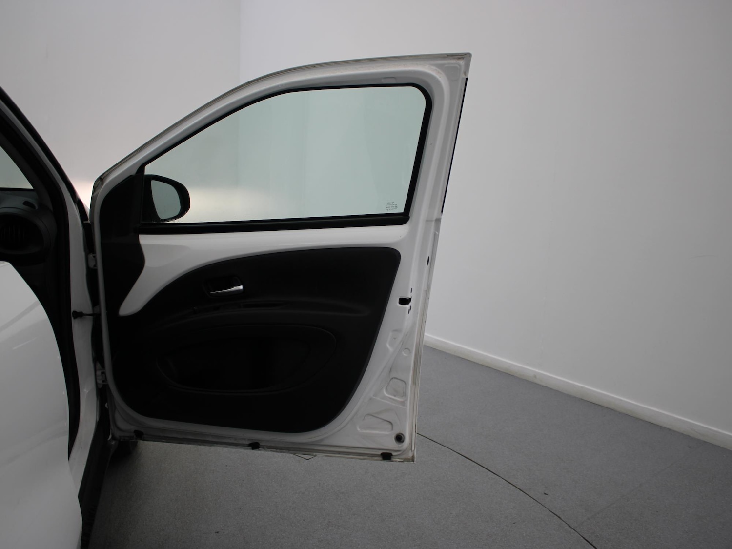 Used Toyota Aygo X 2022 for sale - 76502909: Photo 30
