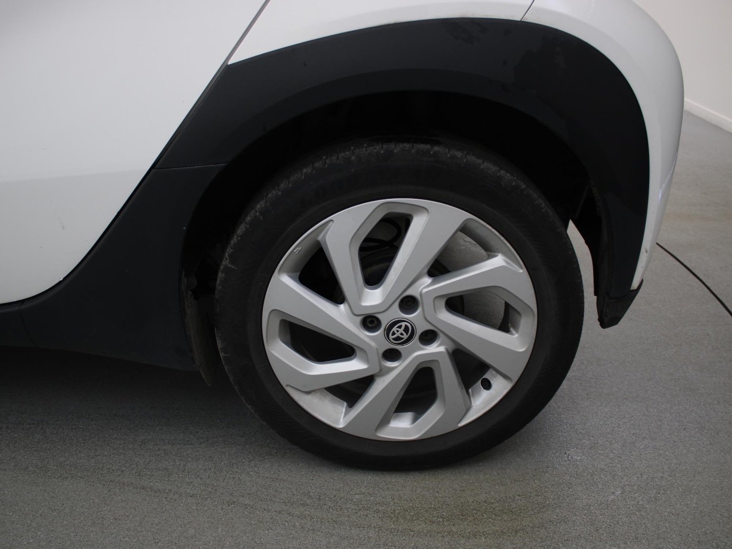 Used Toyota Aygo X 2022 for sale - 76502909: Photo 35