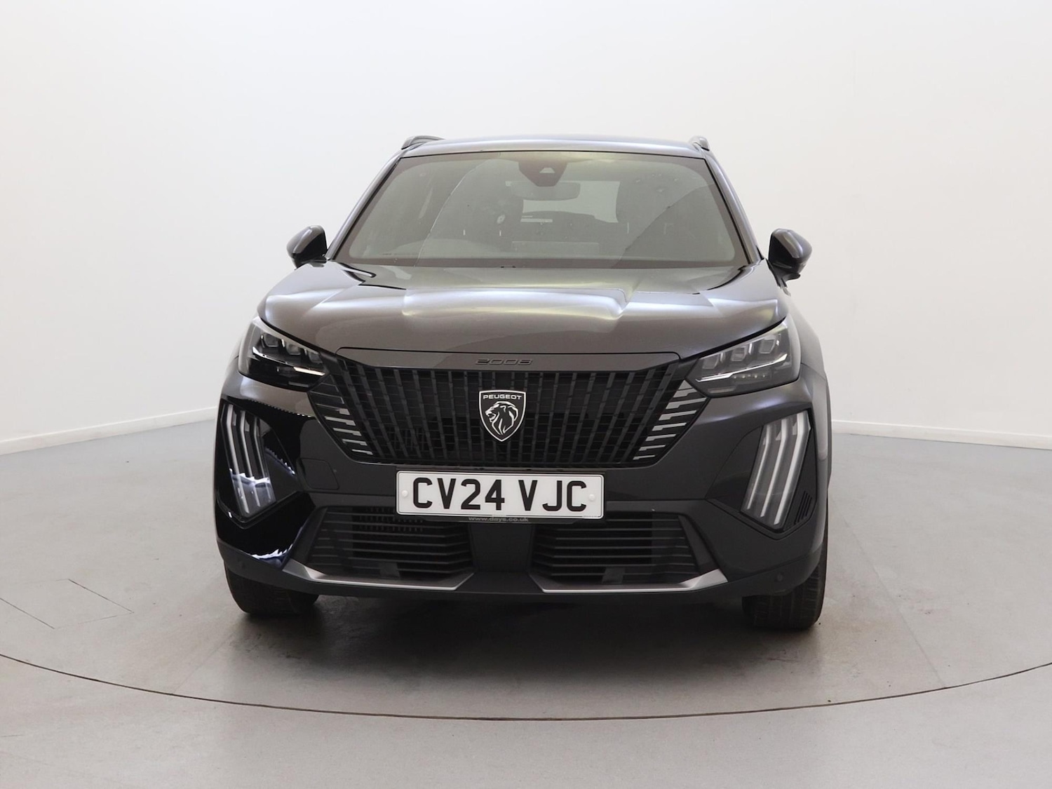 Used Peugeot 2008 2024 for sale - 76016390: Photo 2