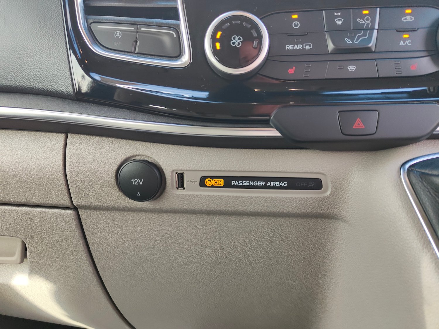 Used Ford Tourneo Custom 2022 for sale - 76128308: Photo 19