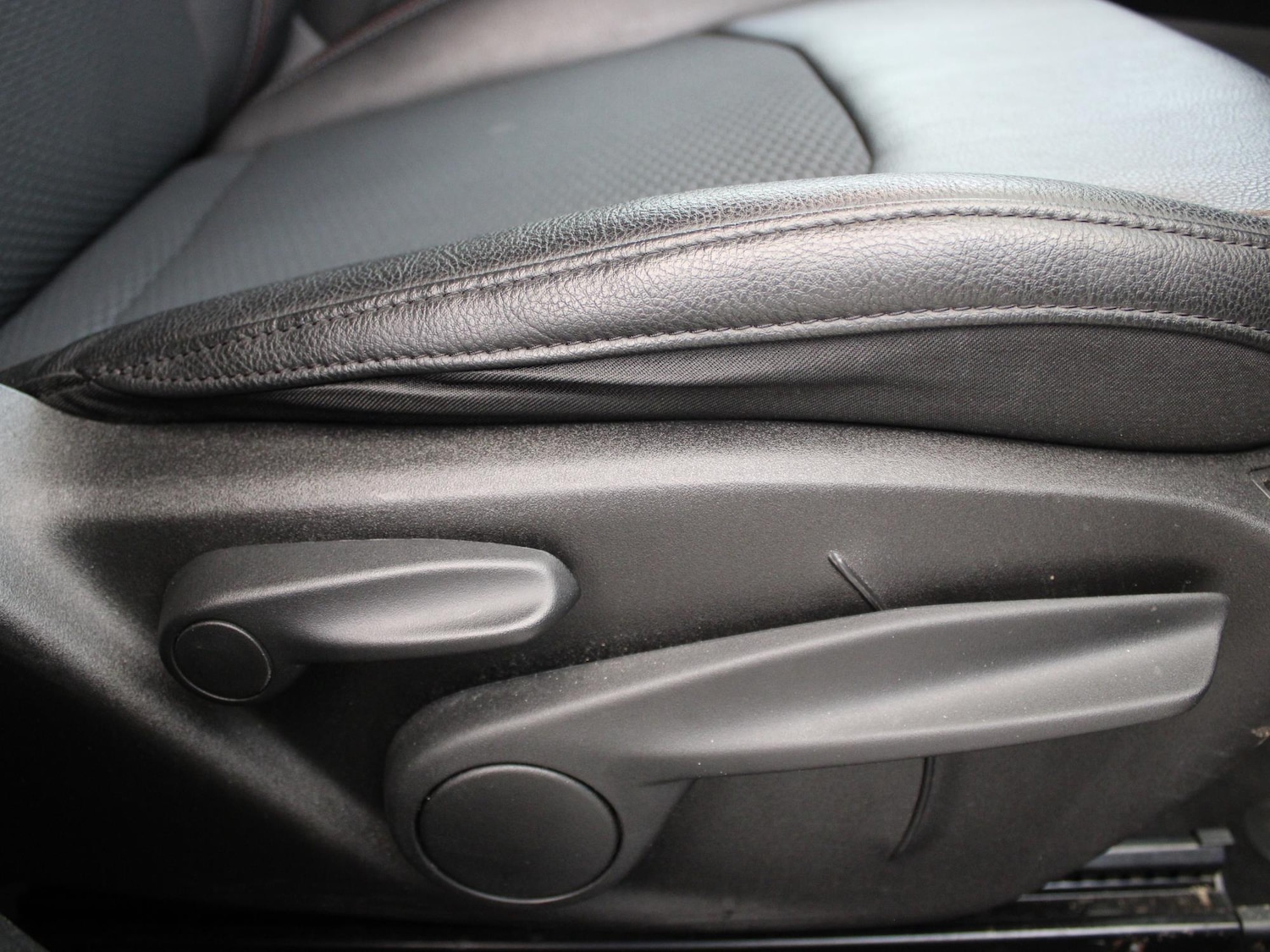 Used Jeep Compass 2023 for sale - 77758307: Photo 11