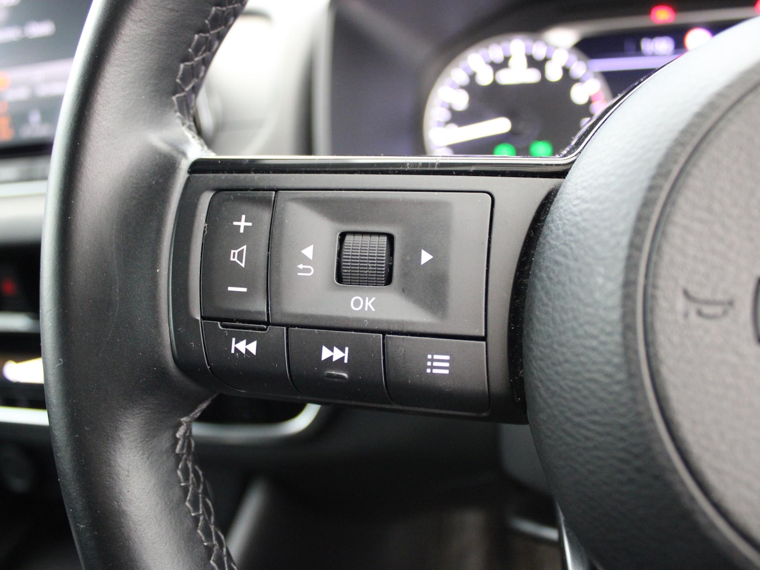 Used Nissan Qashqai 2023 for sale - 77240104: Photo 24