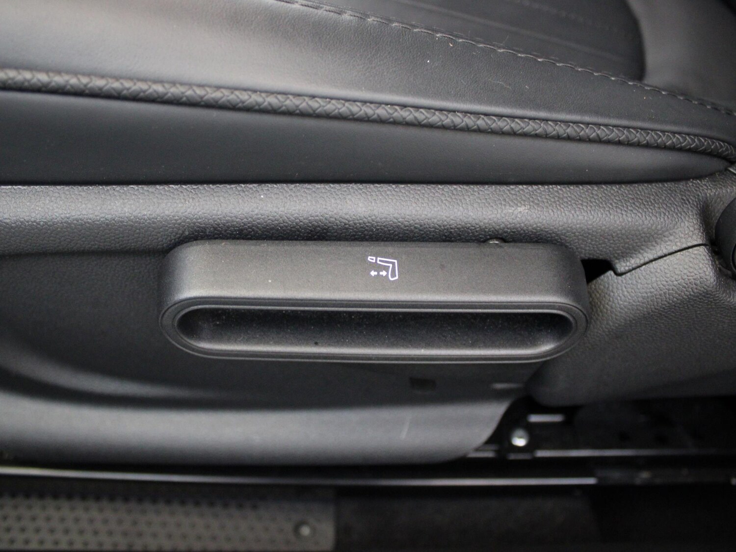 Used MINI Hatch 2020 for sale - 76157980: Photo 15