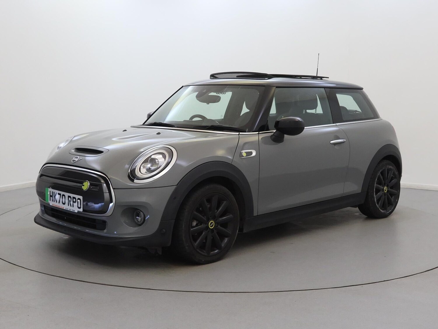 Used MINI Hatch 2020 for sale - 76157980: Photo 3