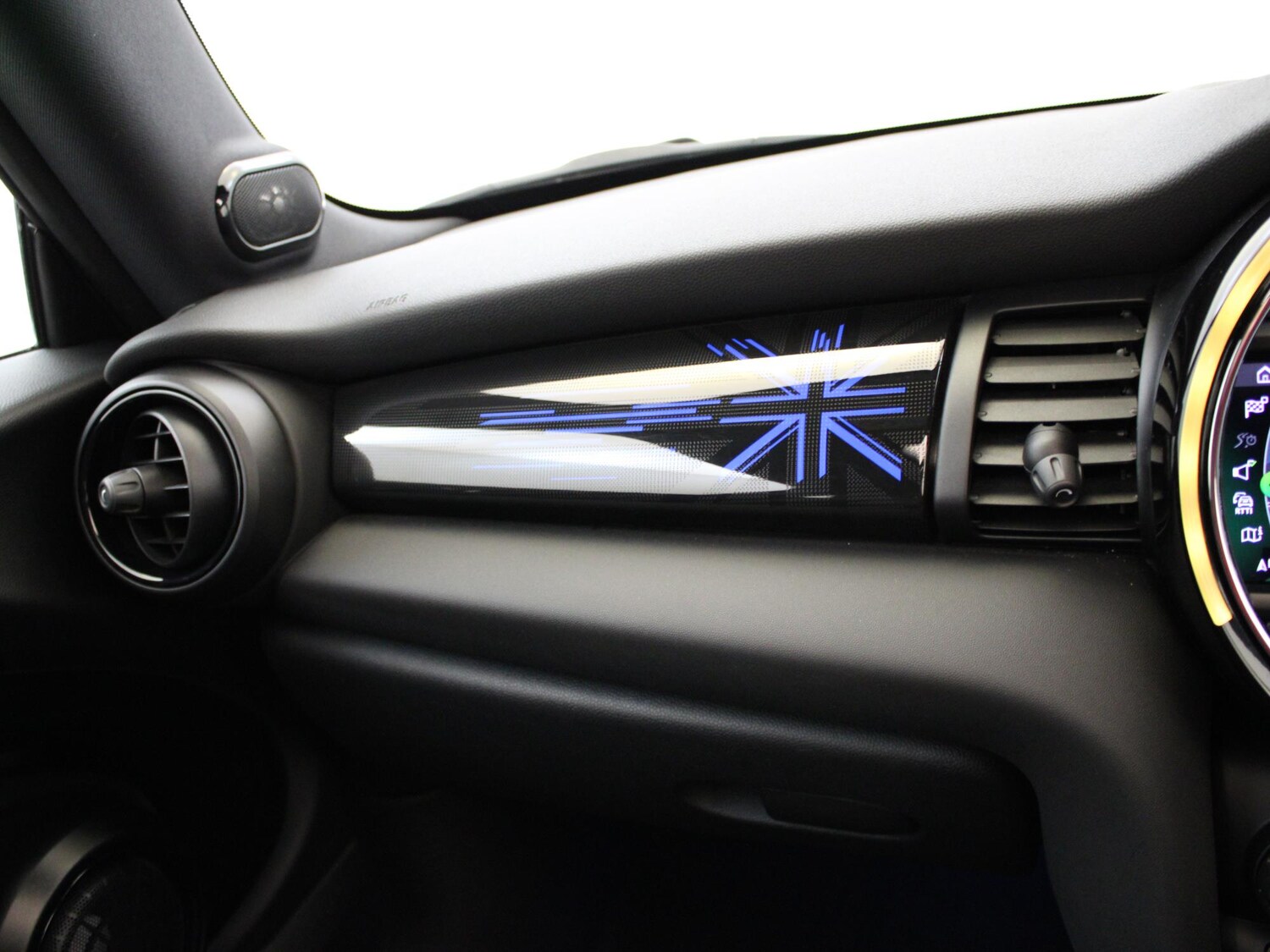 Used MINI Hatch 2020 for sale - 76157980: Photo 37