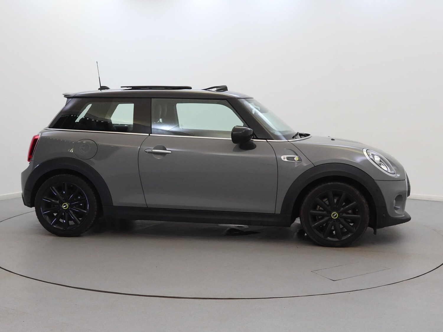 Used MINI Hatch 2020 for sale - 76157980: Photo 8