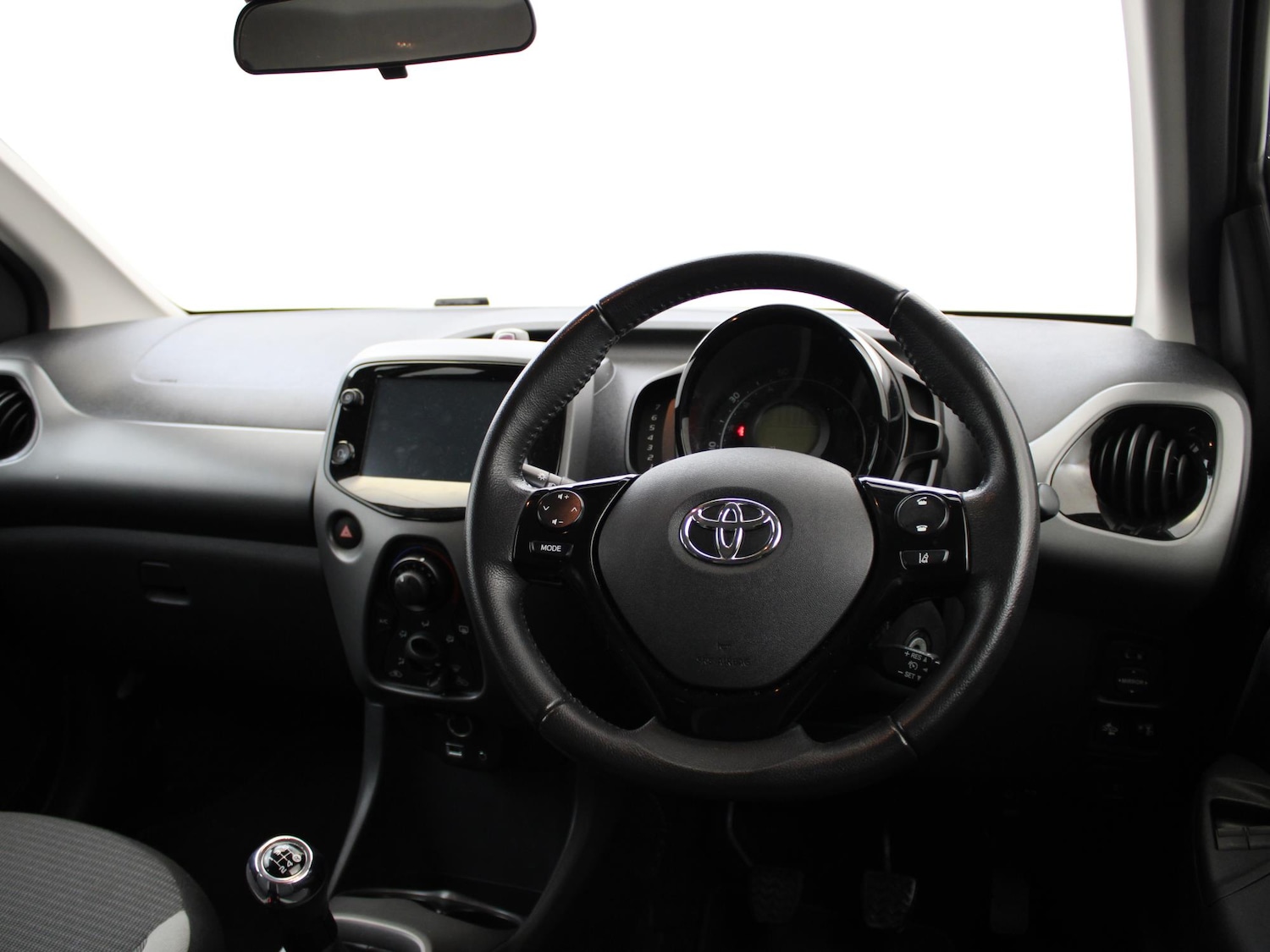 Used Toyota AYGO 2021 for sale - 77348489: Photo 12