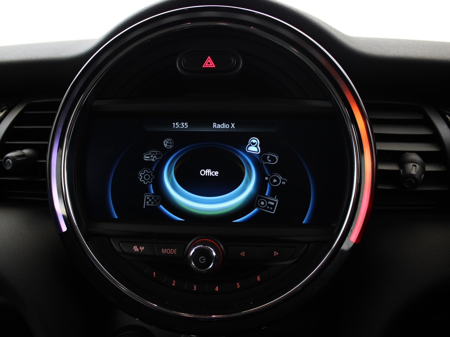 Used MINI Hatch 2016 for sale - 76587967: Photo 13