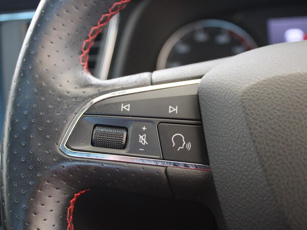 Used SEAT Leon 2018 for sale - 74939240: Photo 15