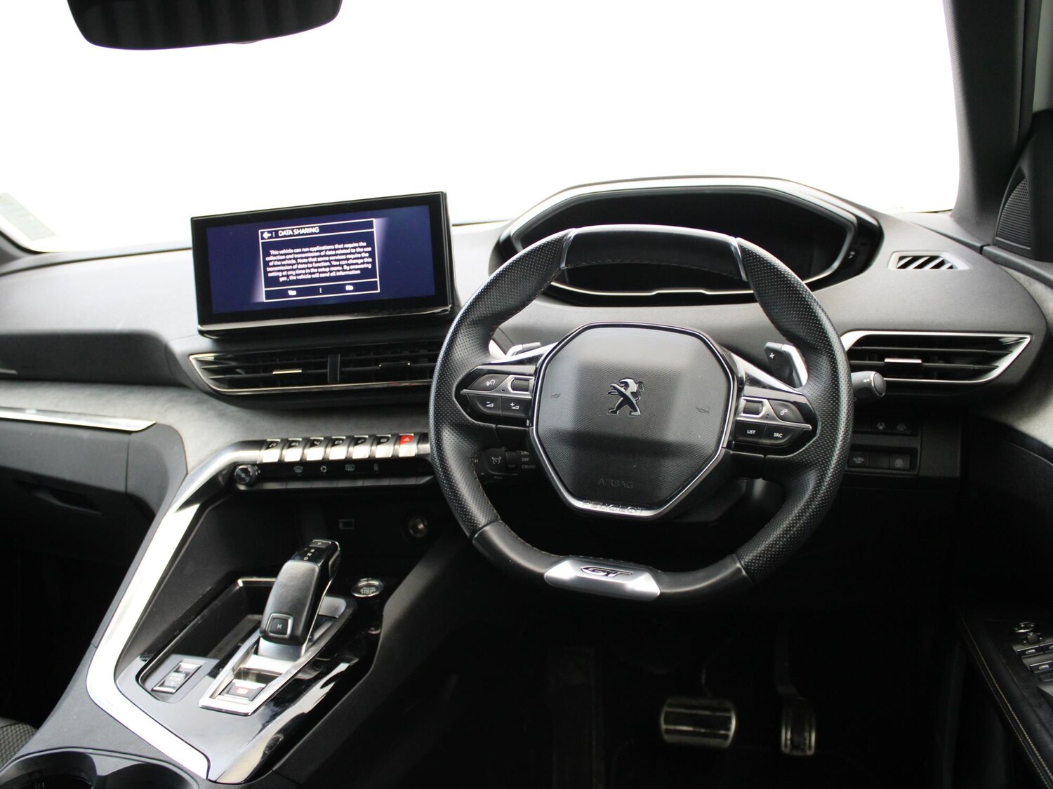 Used Peugeot 5008 2023 for sale - 77240065: Photo 15