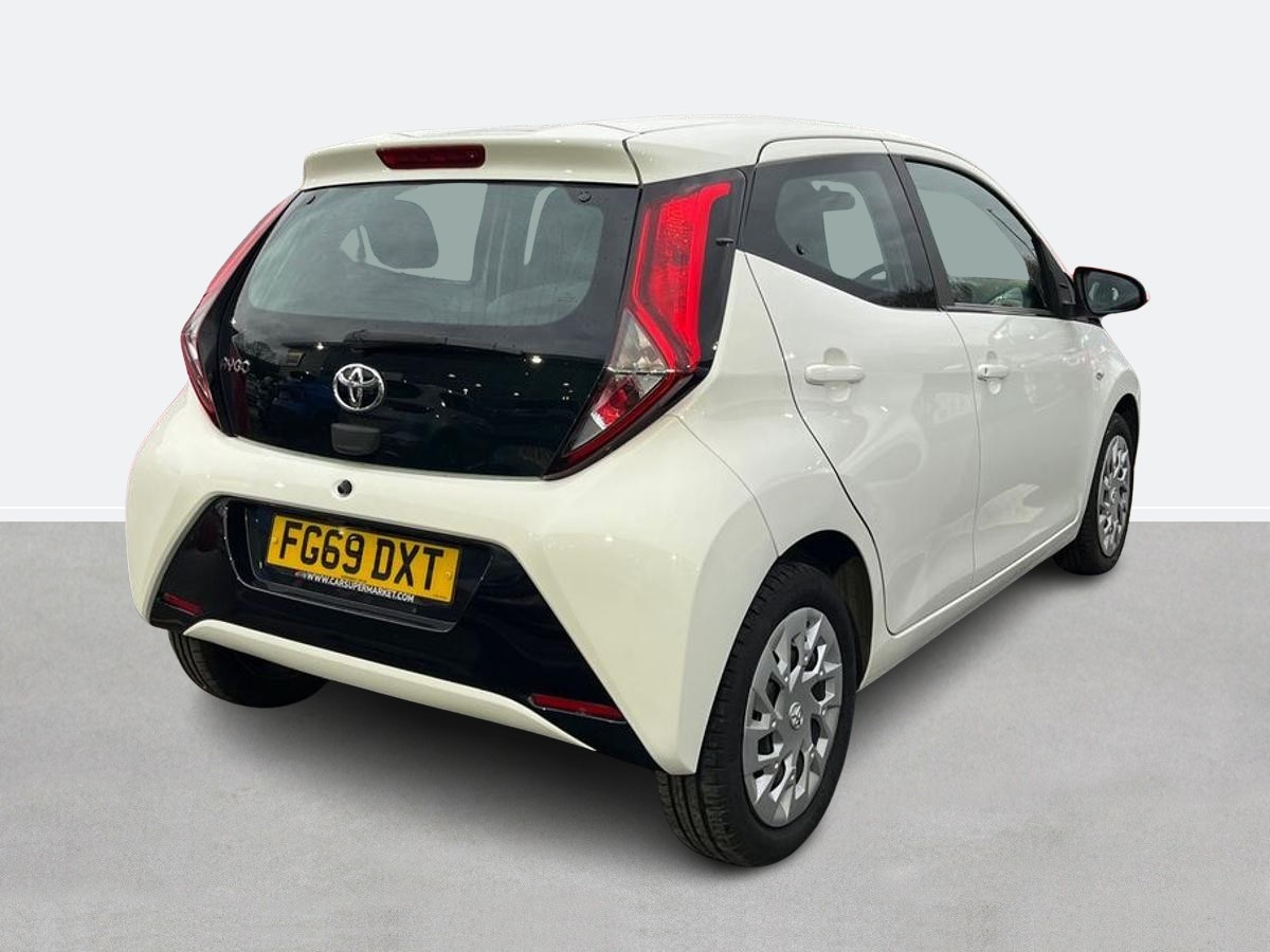 Used Toyota AYGO 2019 for sale - 77164618: Photo 3