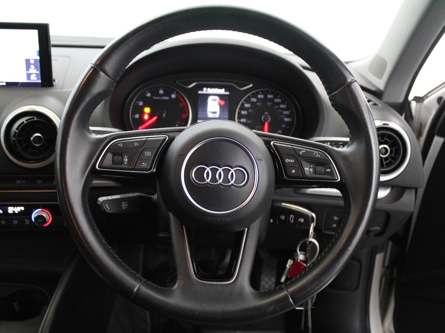 Used Audi A3 2017 for sale - 77044362: Photo 24