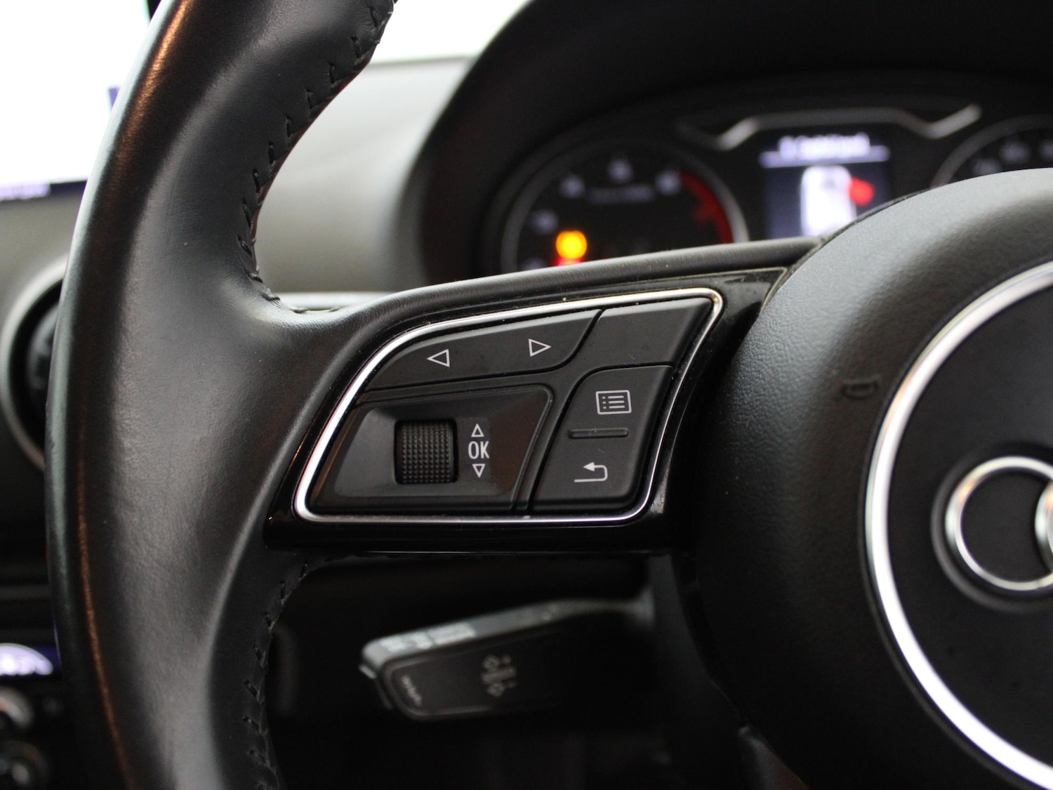 Used Audi A3 2017 for sale - 77044362: Photo 25