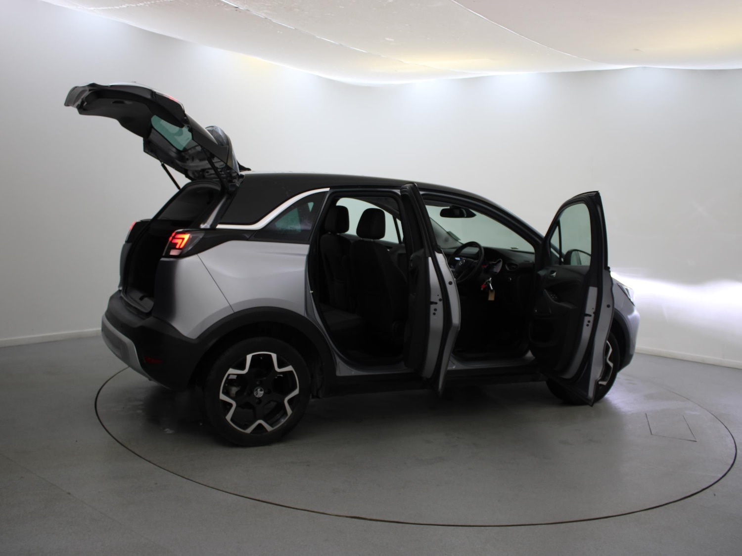 Used Vauxhall Crossland 2022 for sale - 76390840: Photo 33