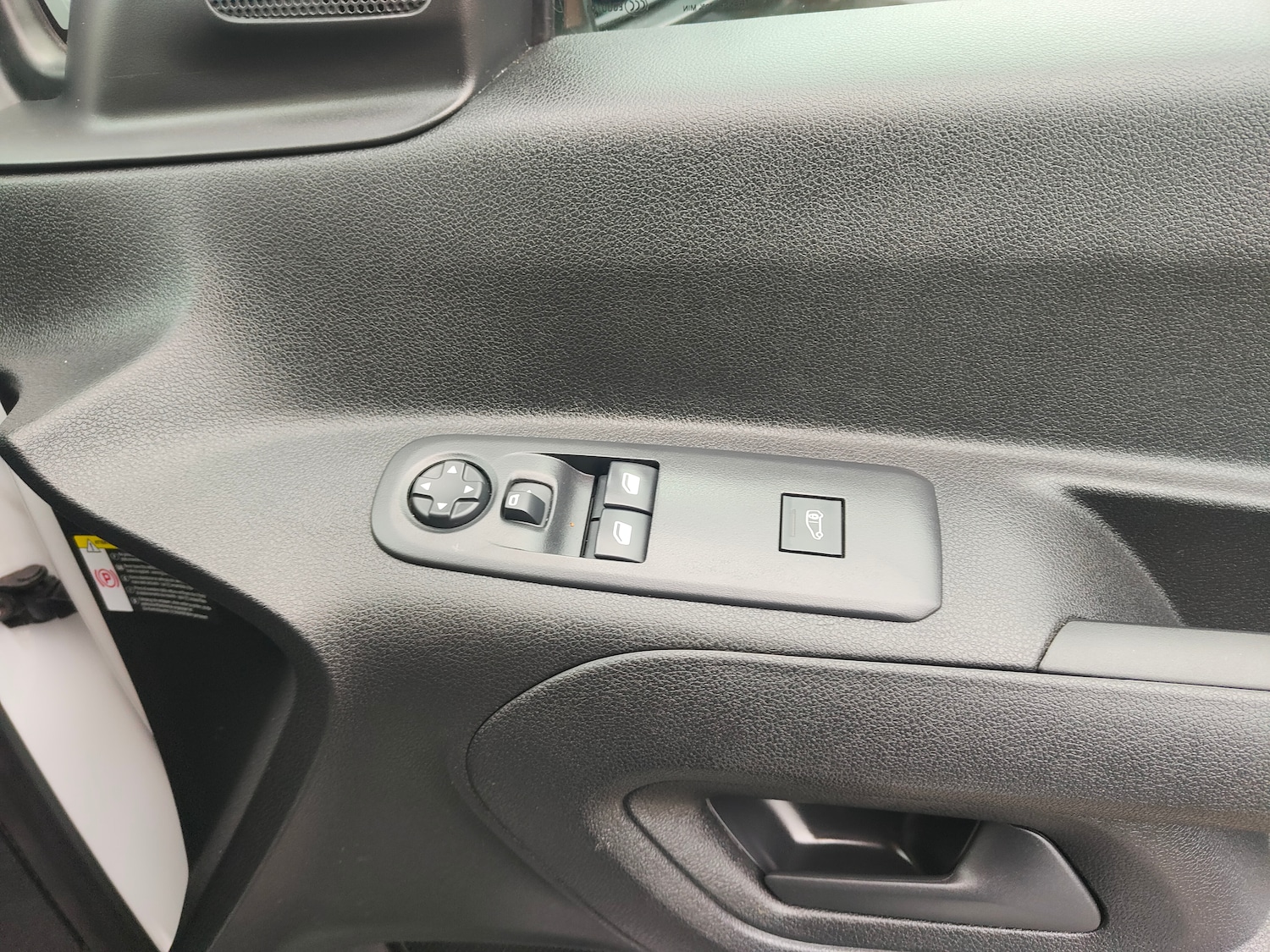 Used Peugeot Partner 2024 for sale - 76206922: Photo 20