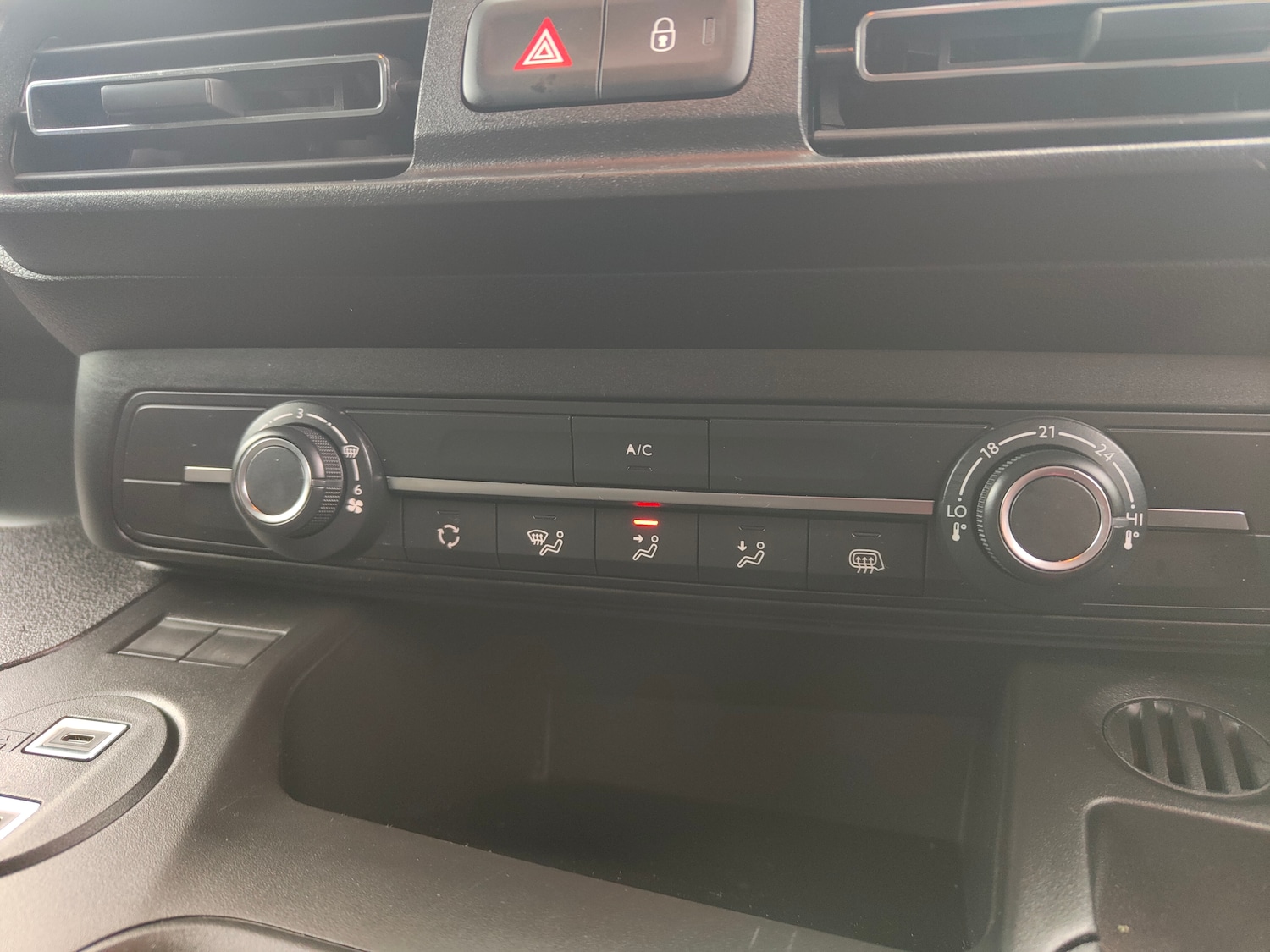 Used Peugeot Partner 2024 for sale - 76206922: Photo 8