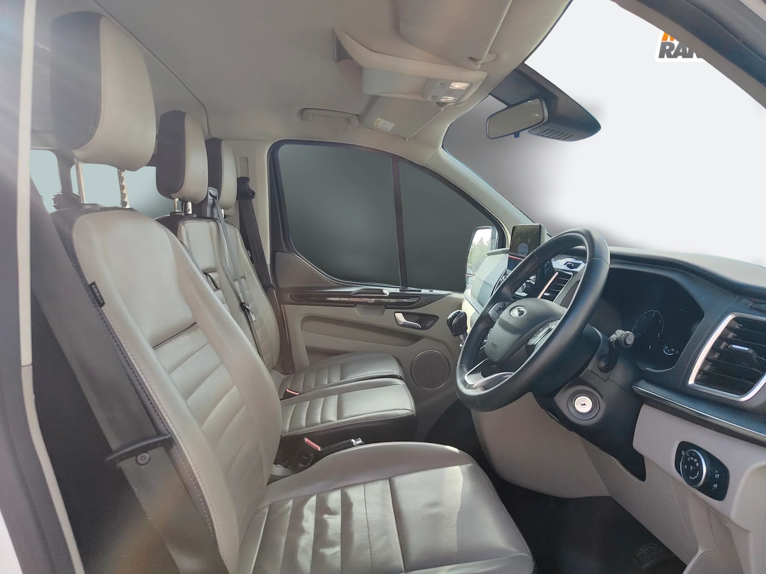 Used Ford Tourneo Custom 2022 for sale - 76588058: Photo 8