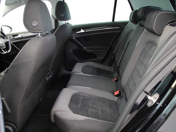 Used Volkswagen Golf 2016 for sale - 76077429: Photo 12
