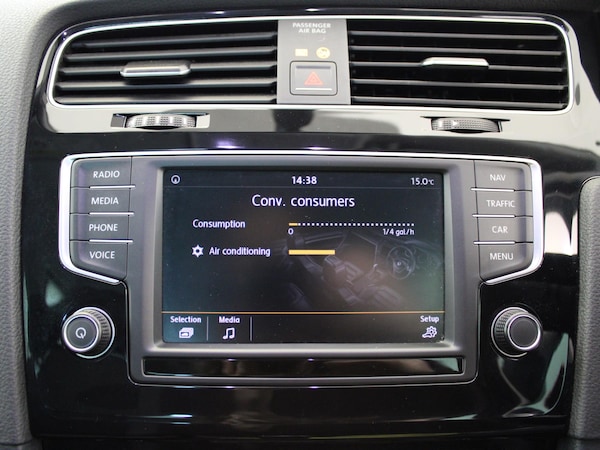 Used Volkswagen Golf 2016 for sale - 76077429: Photo 22