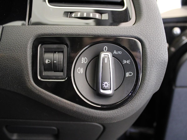 Used Volkswagen Golf 2016 for sale - 76077429: Photo 33