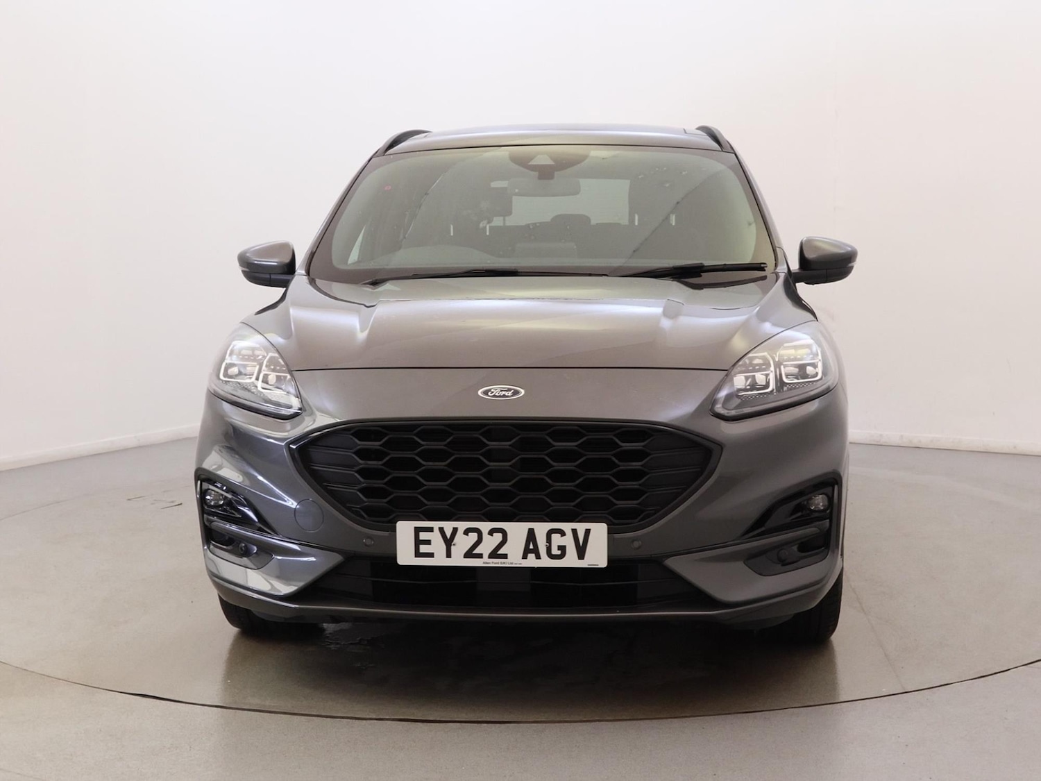 Used Ford Kuga 2022 for sale - 77240079: Photo 2