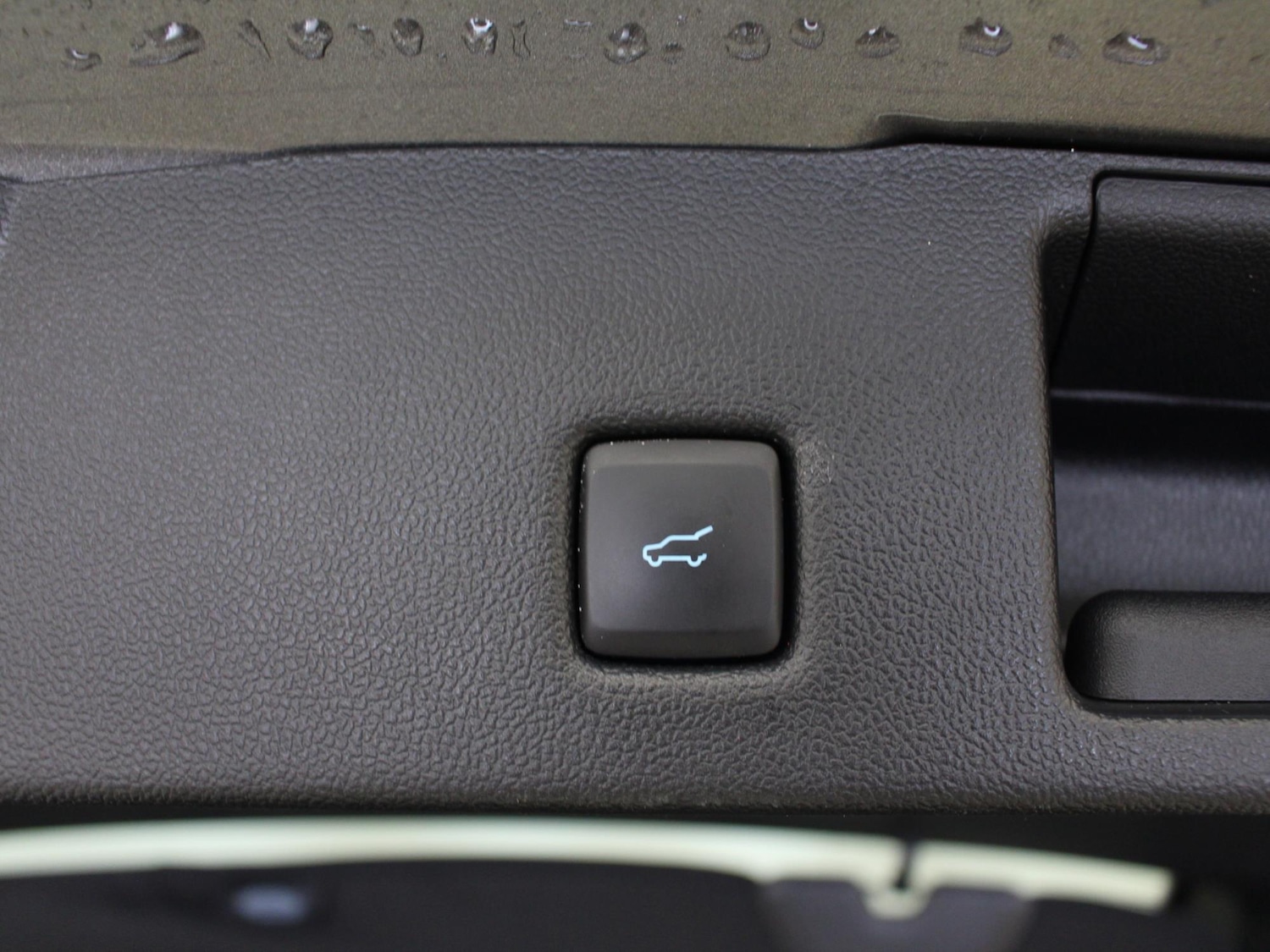 Used Ford Kuga 2022 for sale - 77240079: Photo 30