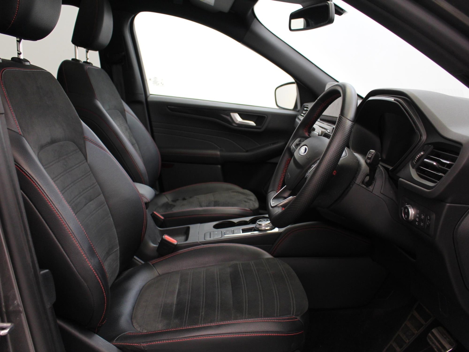 Used Ford Kuga 2022 for sale - 77240079: Photo 9