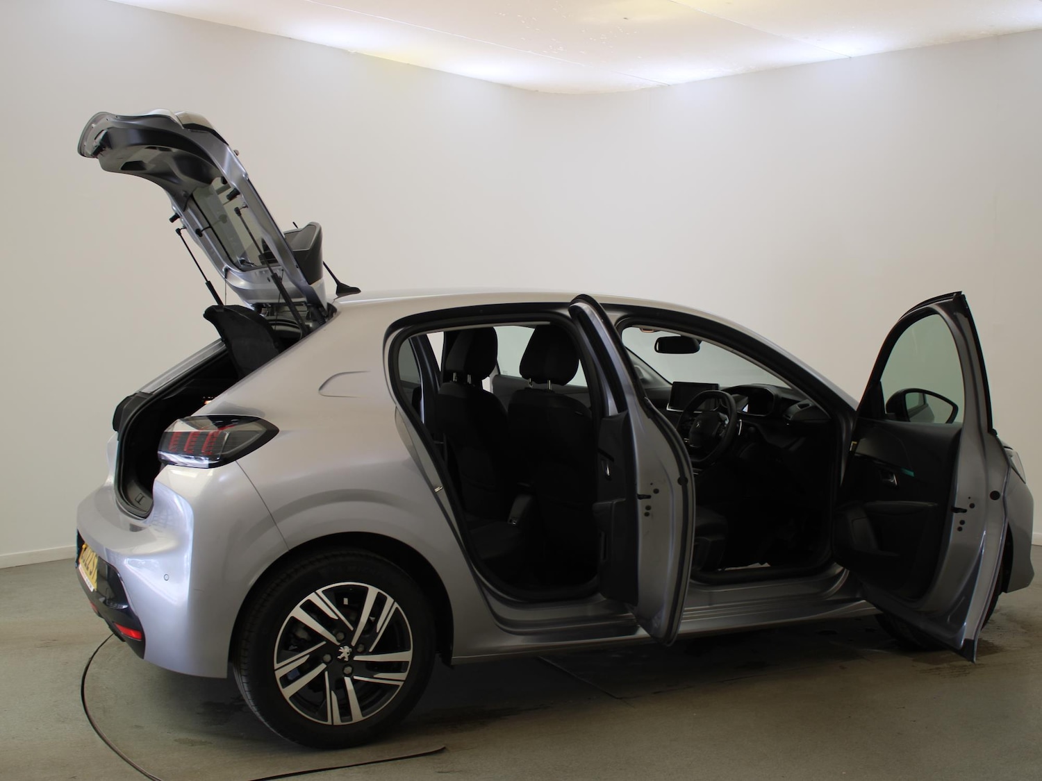 Vehicle 29