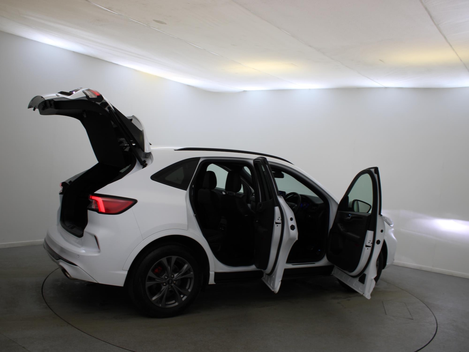 Used Ford Kuga 2024 for sale - 77878944: Photo 36