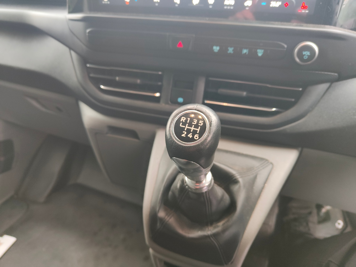 Used Ford Transit Custom 2024 for sale - 77895873: Photo 11