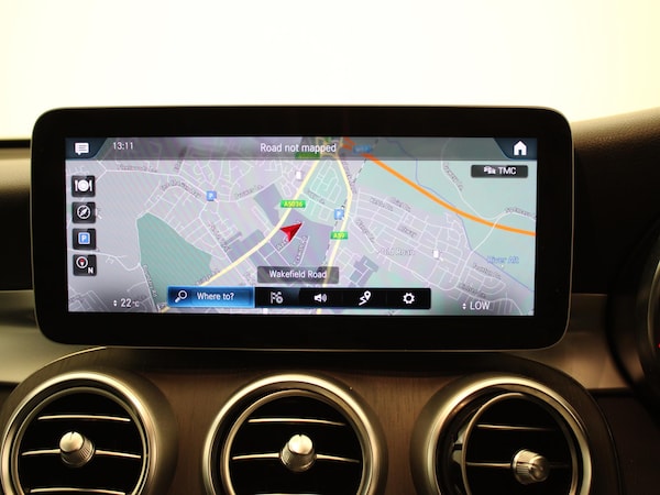 Used Mercedes-Benz GLC 2020 for sale - 75407388: Photo 32
