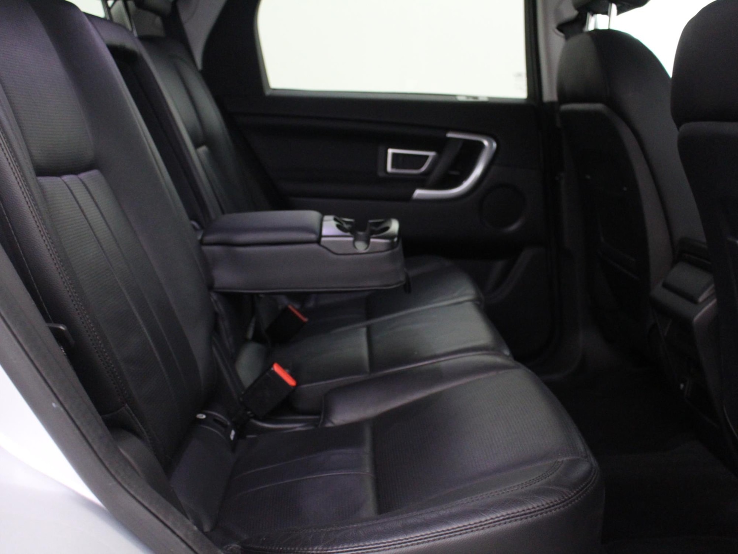 Used Land Rover Discovery Sport 2018 for sale - 77973445: Photo 13