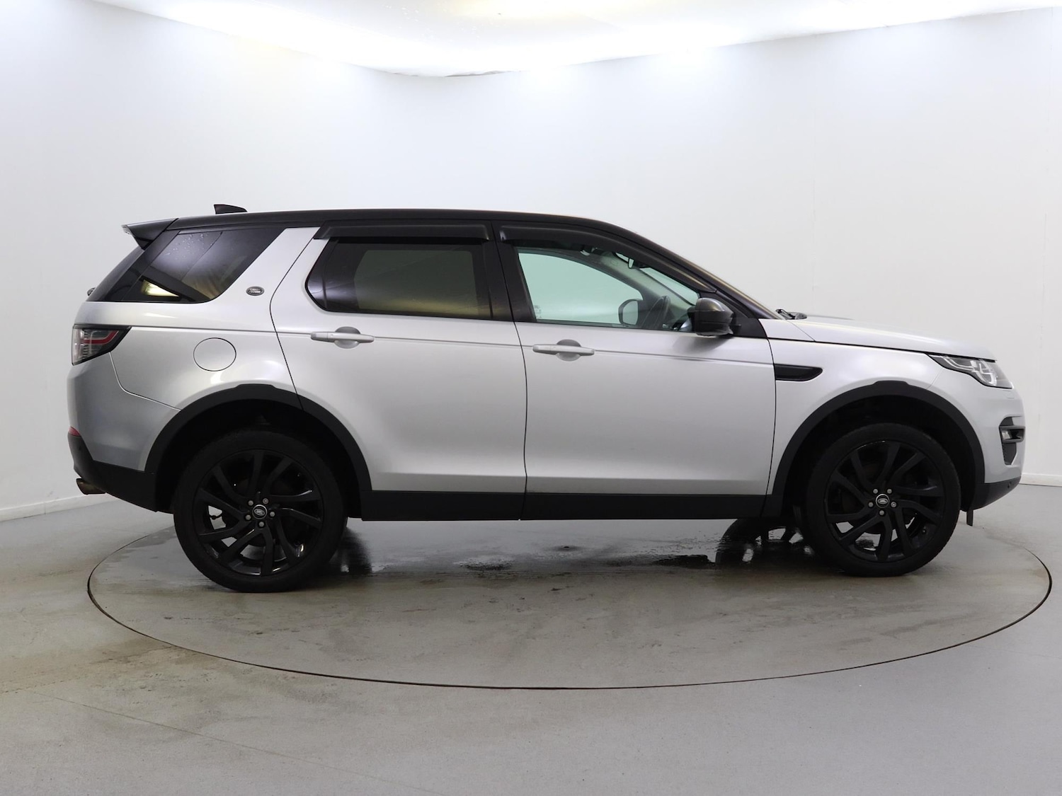 Used Land Rover Discovery Sport 2018 for sale - 77973445: Photo 8