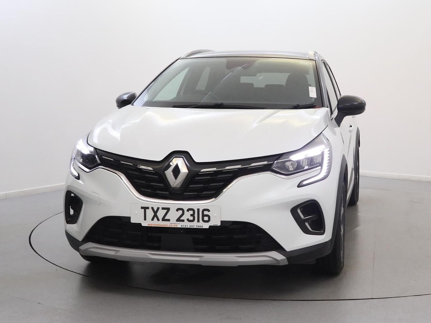 Used Renault Captur 2023 for sale - 76311175: Photo 2