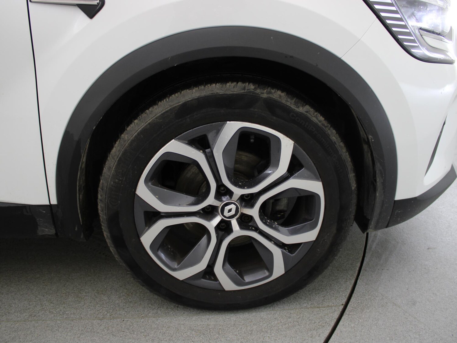 Used Renault Captur 2023 for sale - 76311175: Photo 40