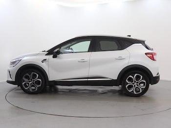 Used Renault Captur 2023 for sale - 76311175: Photo